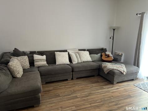 11 King Arthur Drive East Lyme CT 06357