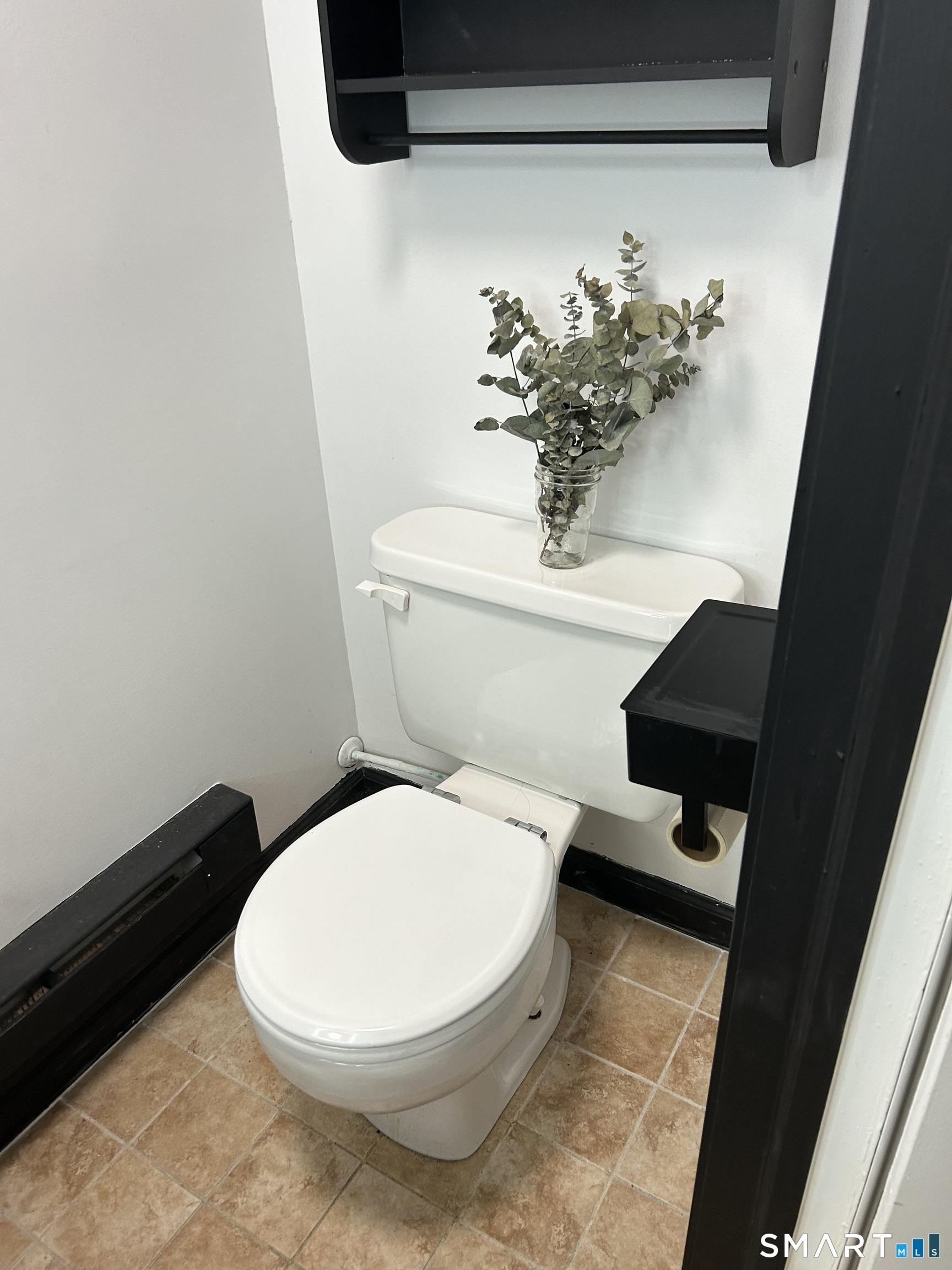 11 King Arthur Drive East Lyme CT 06357