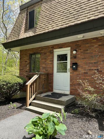 11 King Arthur Drive East Lyme CT 06357
