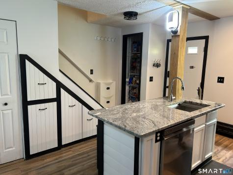 11 King Arthur Drive East Lyme CT 06357