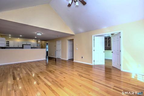 65 Elizabeth Circle Newtown CT 06482