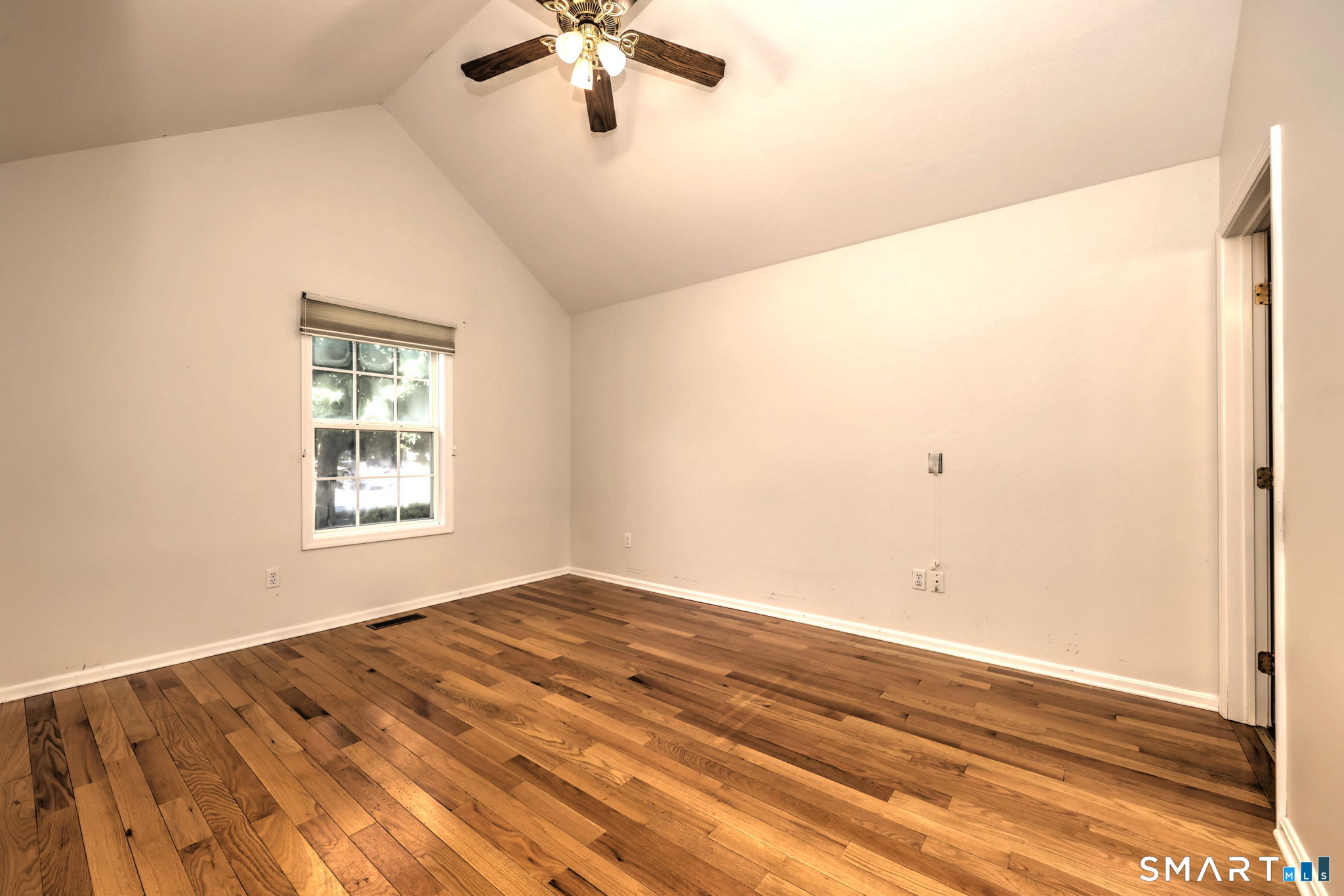 65 Elizabeth Circle Newtown CT 06482