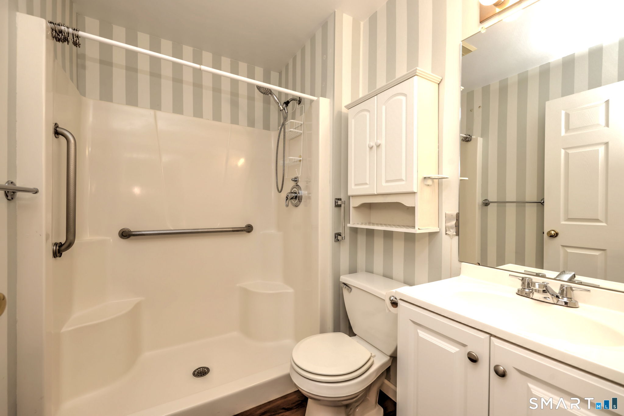 65 Elizabeth Circle Newtown CT 06482