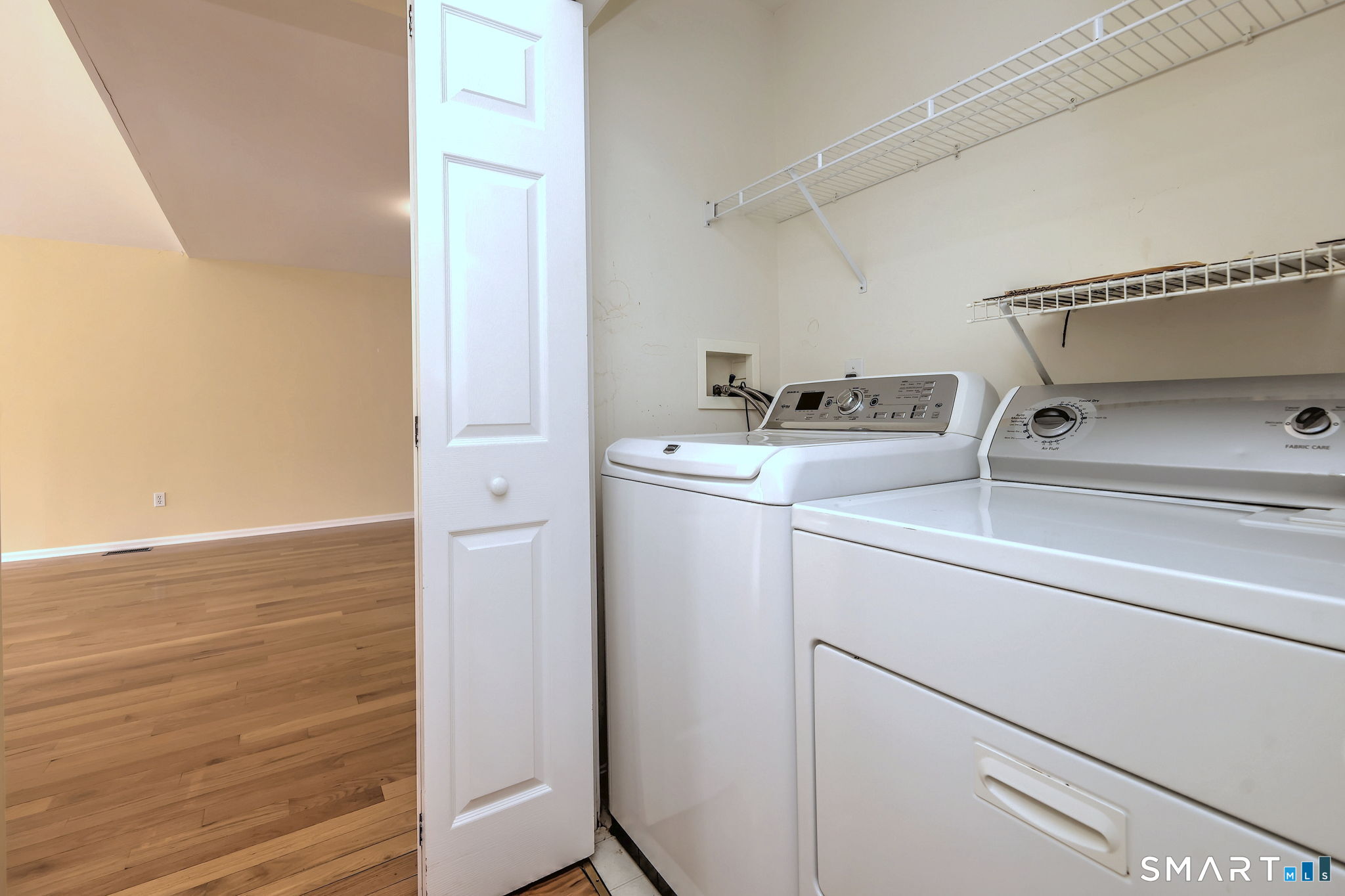 65 Elizabeth Circle Newtown CT 06482