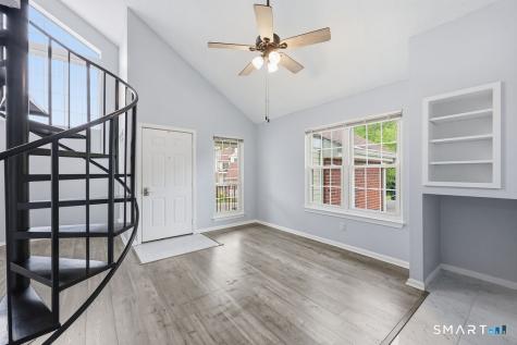 198 Carriage Crossing Lane Middletown CT 06457