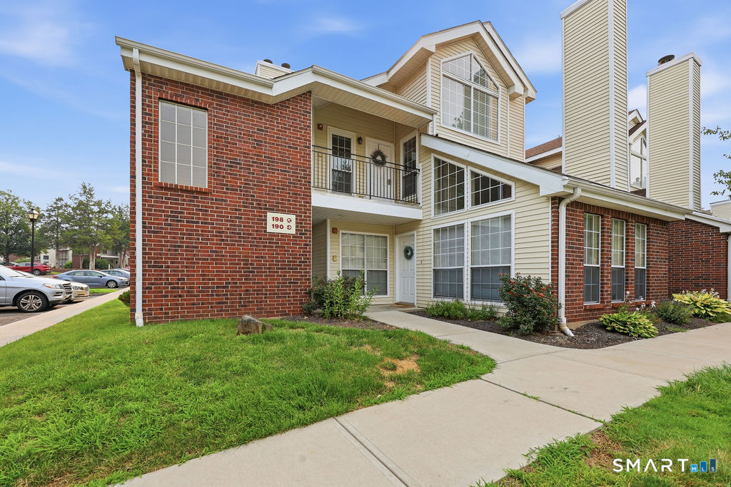 198 Carriage Crossing Lane Middletown CT 06457