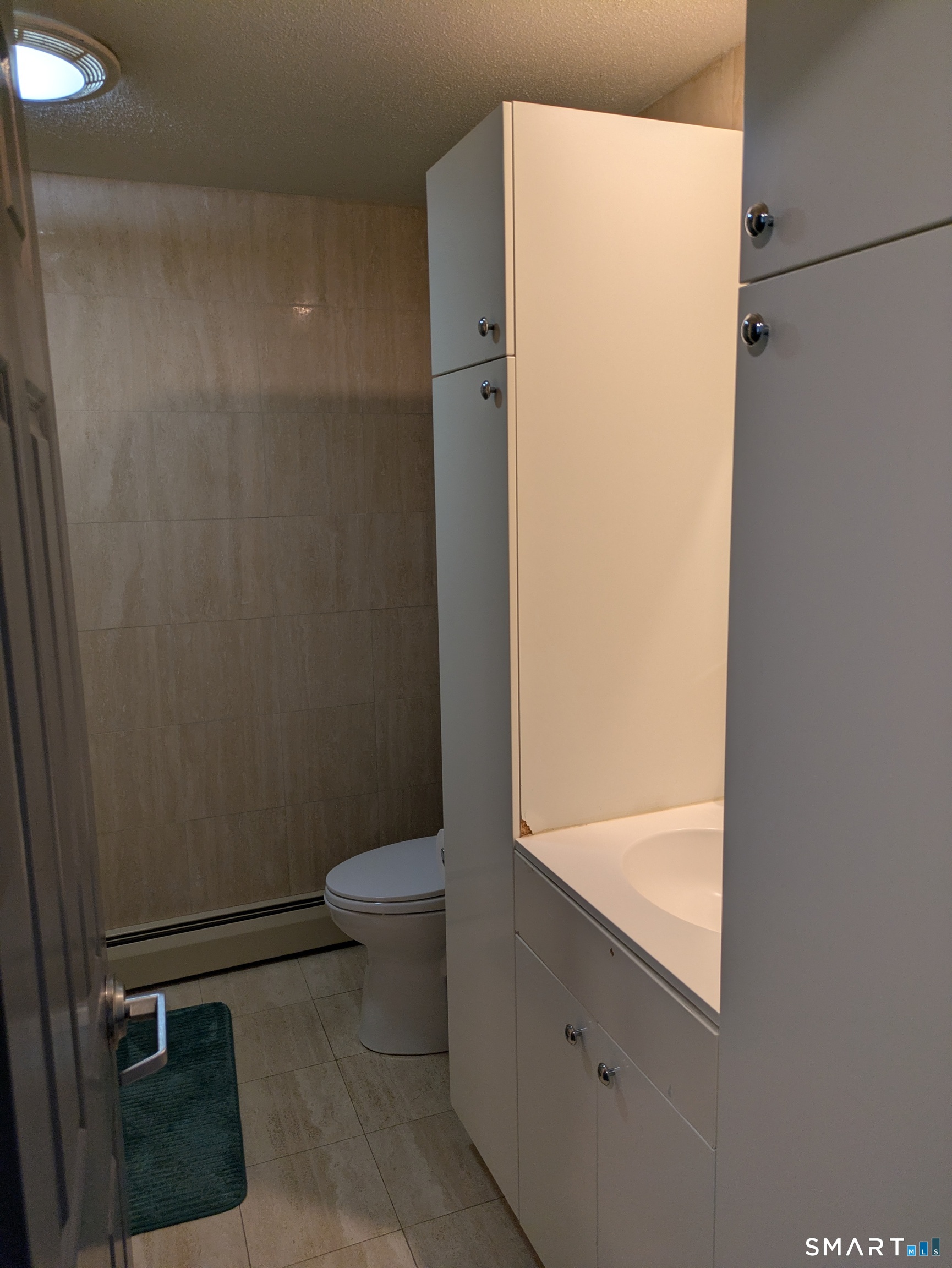 6 Hickory Lane Rocky Hill CT 06067