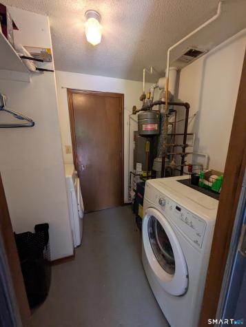 6 Hickory Lane Rocky Hill CT 06067