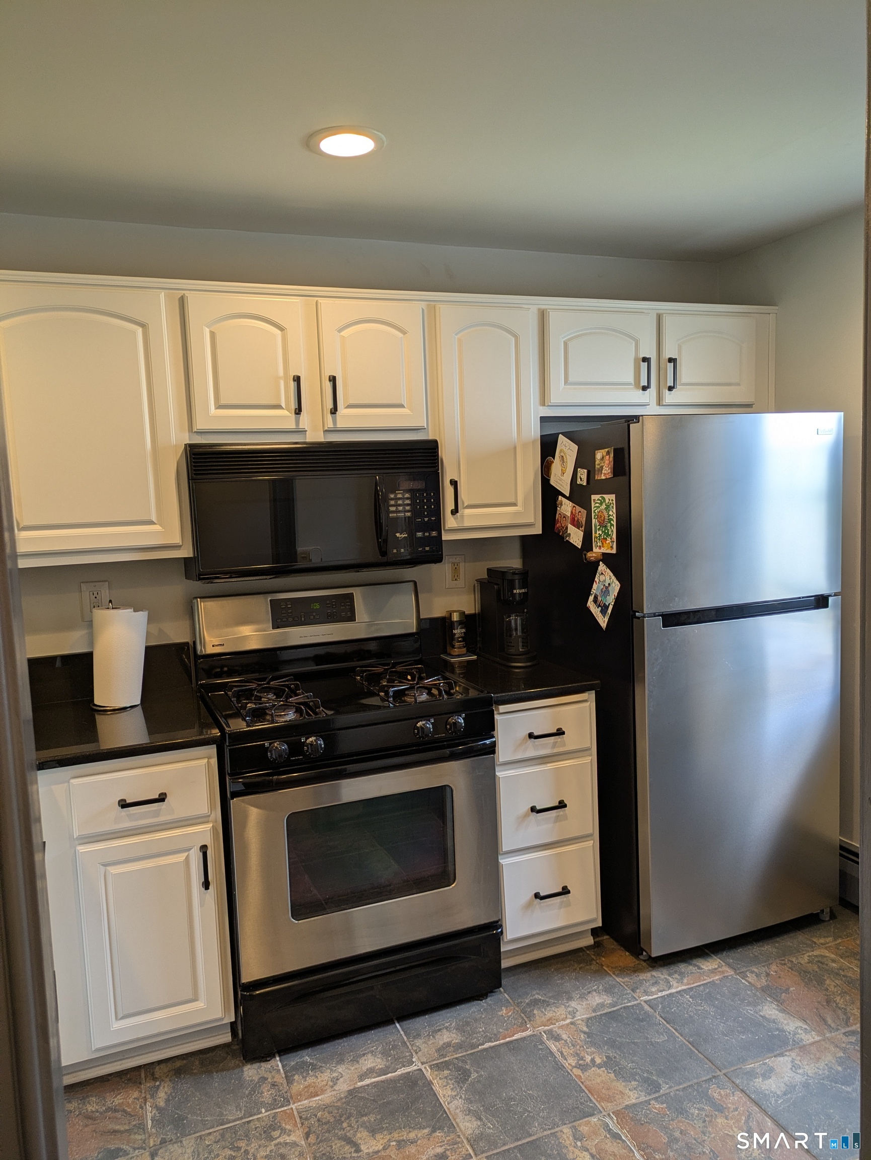 6 Hickory Lane Rocky Hill CT 06067
