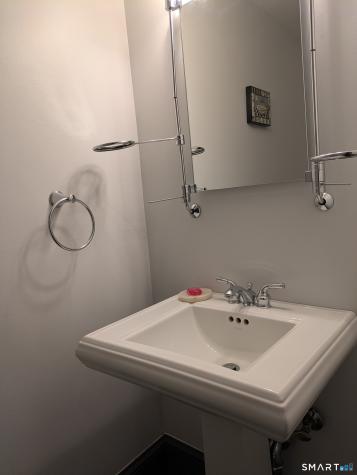 6 Hickory Lane Rocky Hill CT 06067