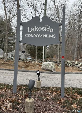 20 Lakeside Drive Ledyard CT 06339