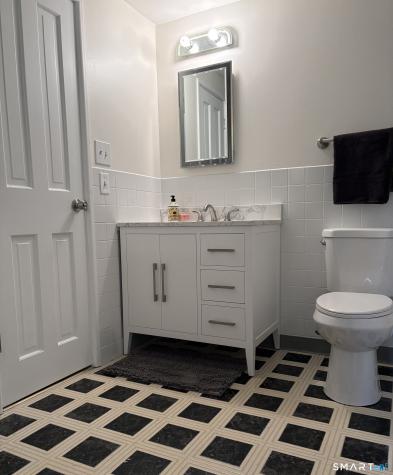 20 Lakeside Drive Ledyard CT 06339