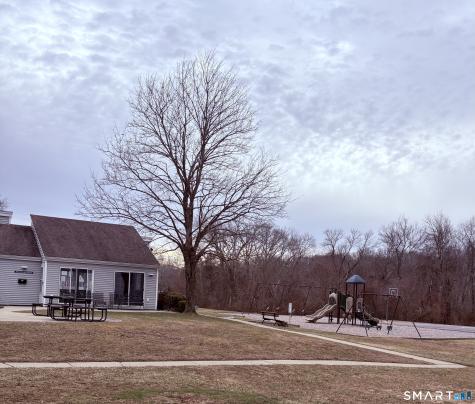 20 Lakeside Drive Ledyard CT 06339