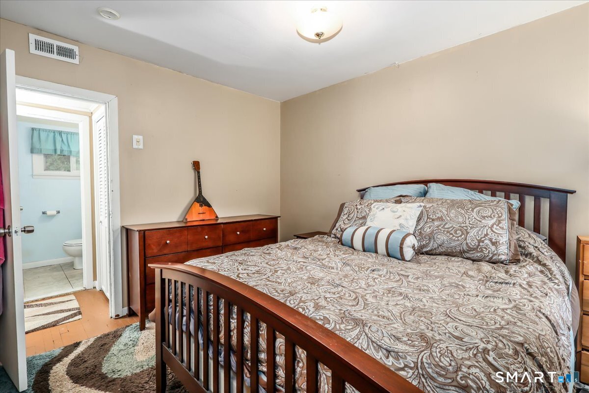 61 Fisher Court Stratford CT 06614
