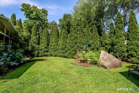 61 Fisher Court Stratford CT 06614