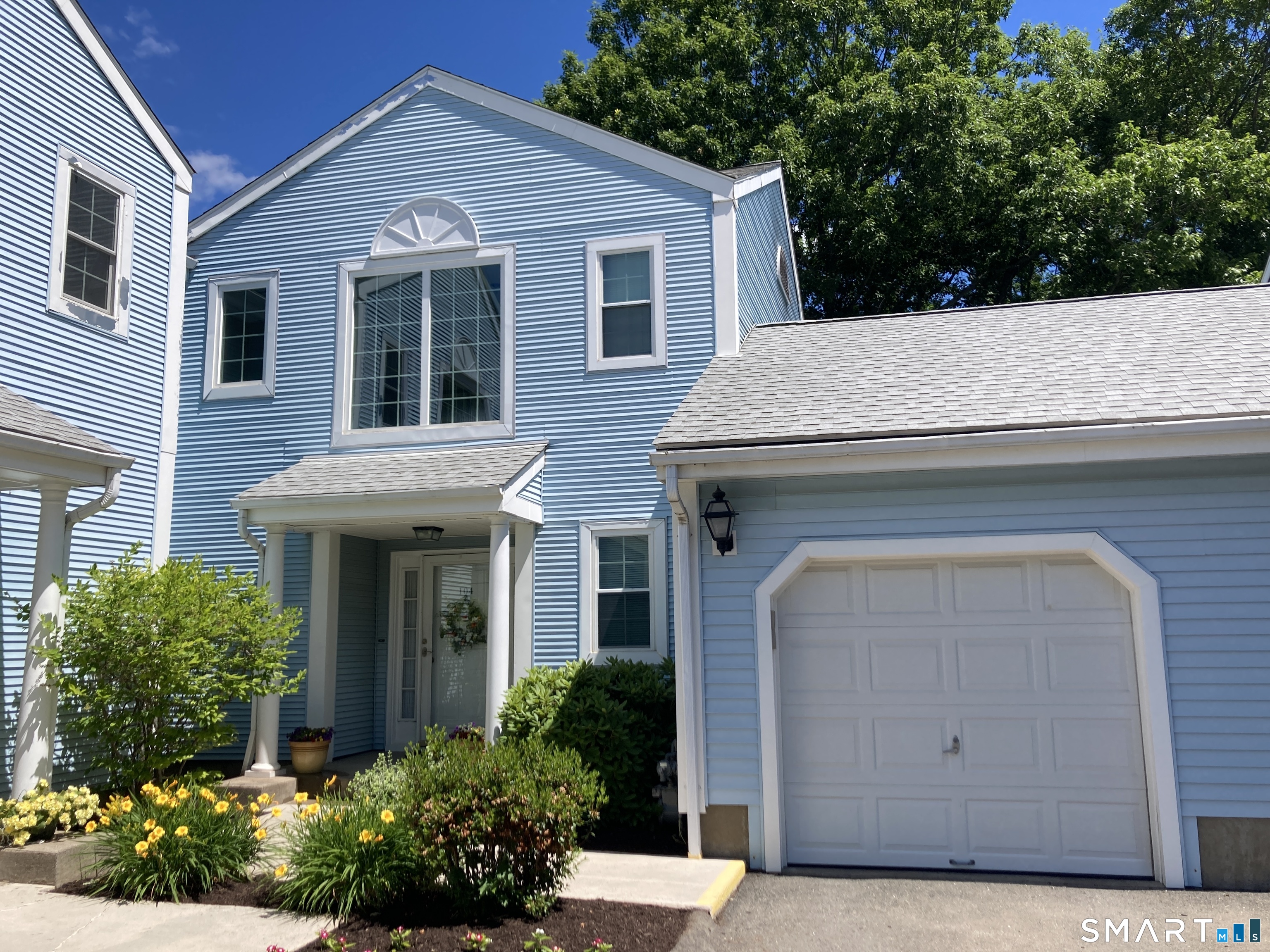 104 Redstone Circle Rocky Hill CT 06067