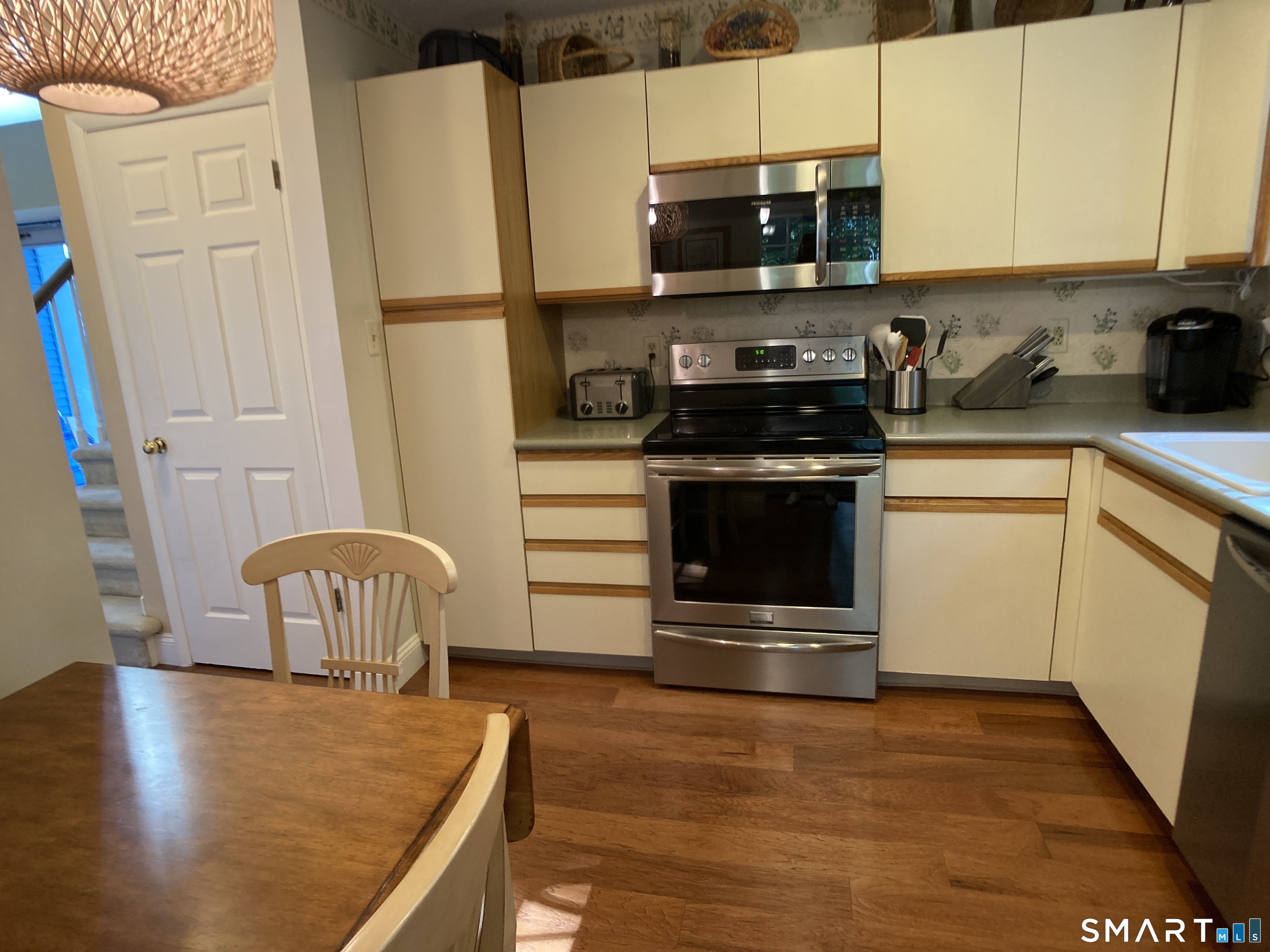 104 Redstone Circle Rocky Hill CT 06067