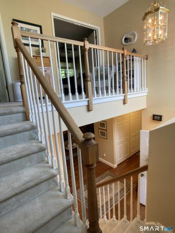 104 Redstone Circle Rocky Hill CT 06067