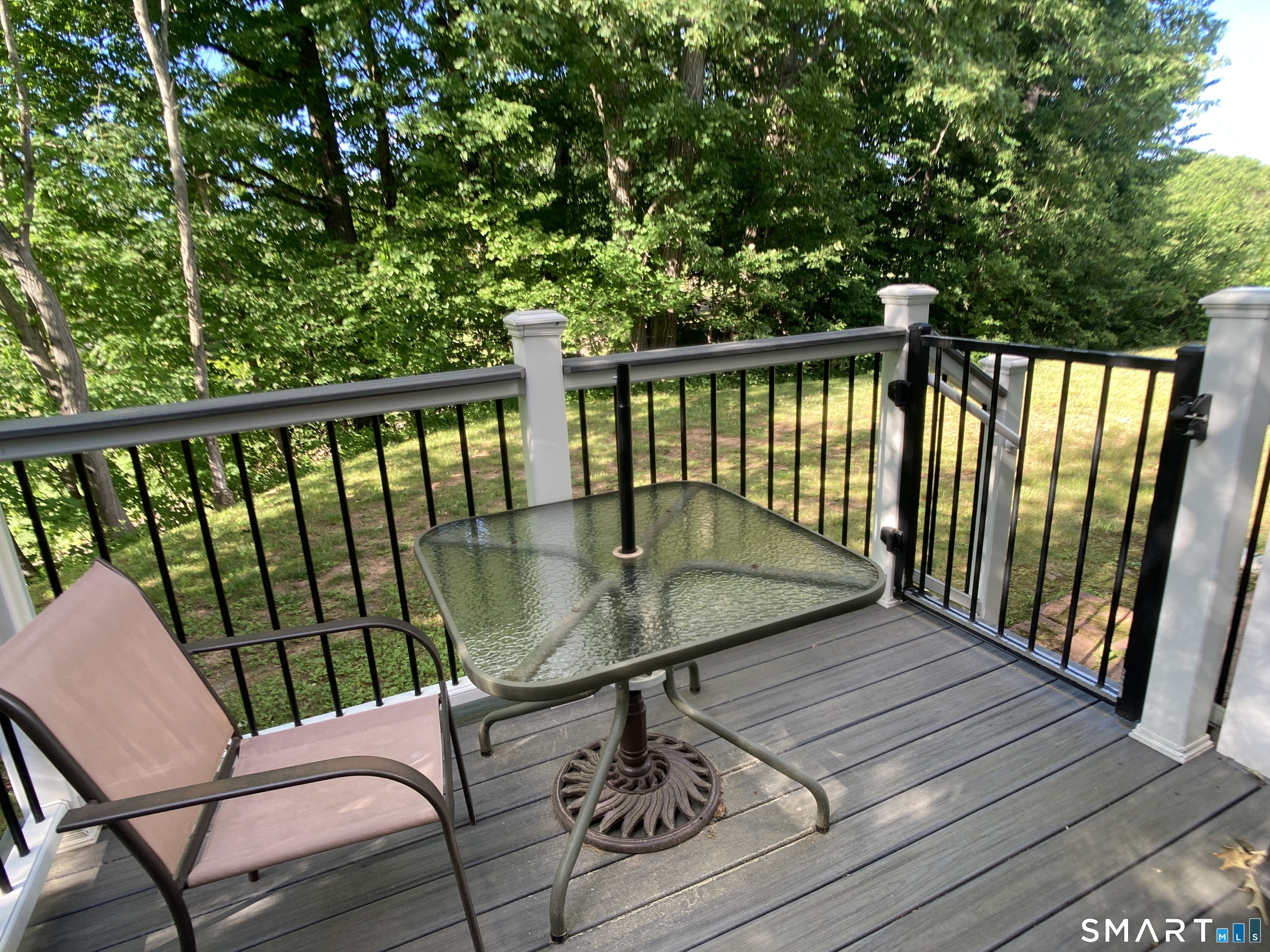 104 Redstone Circle Rocky Hill CT 06067