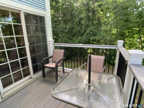 104 Redstone Circle Rocky Hill CT 06067