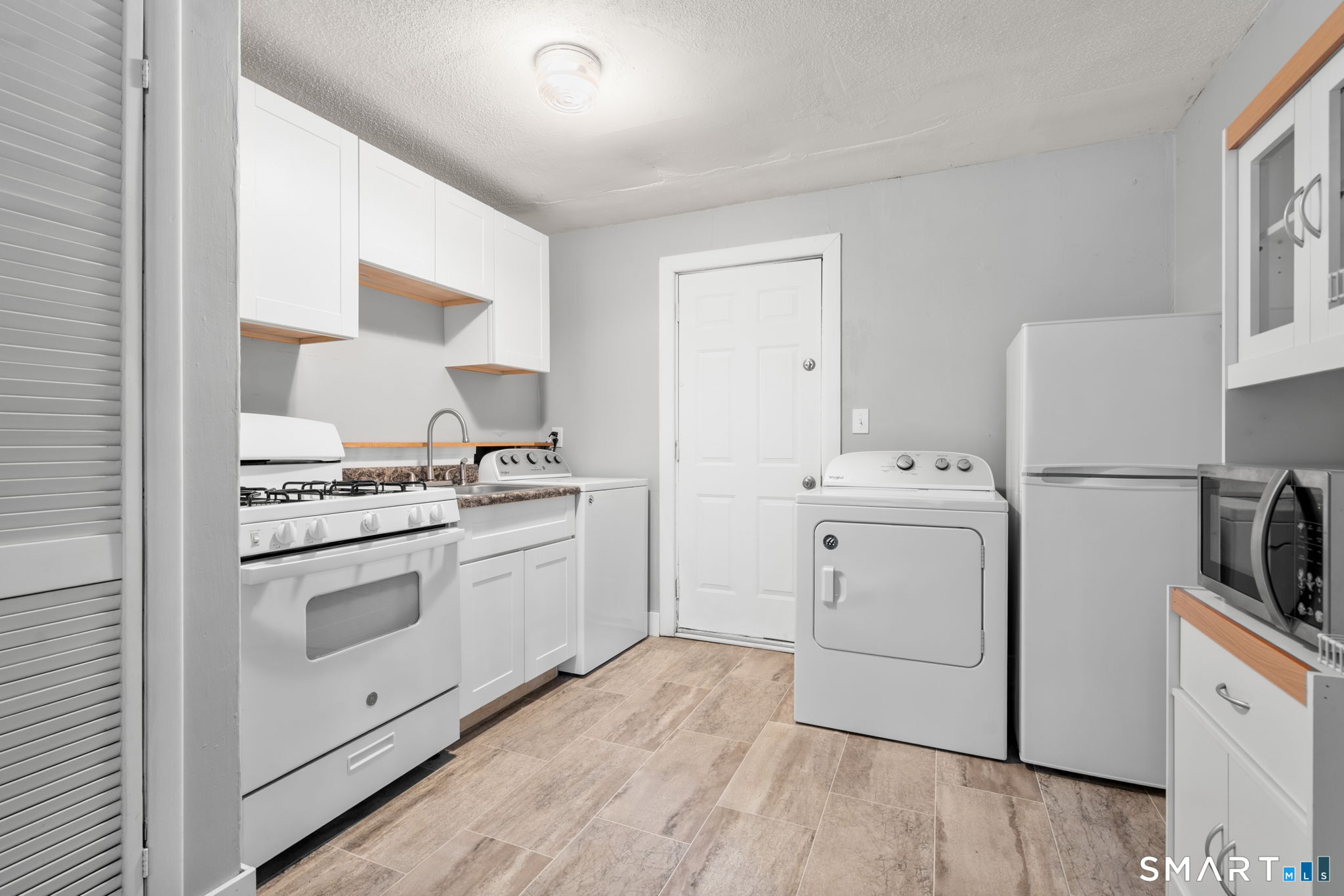 1 Patty Lane Windsor Locks CT 06096