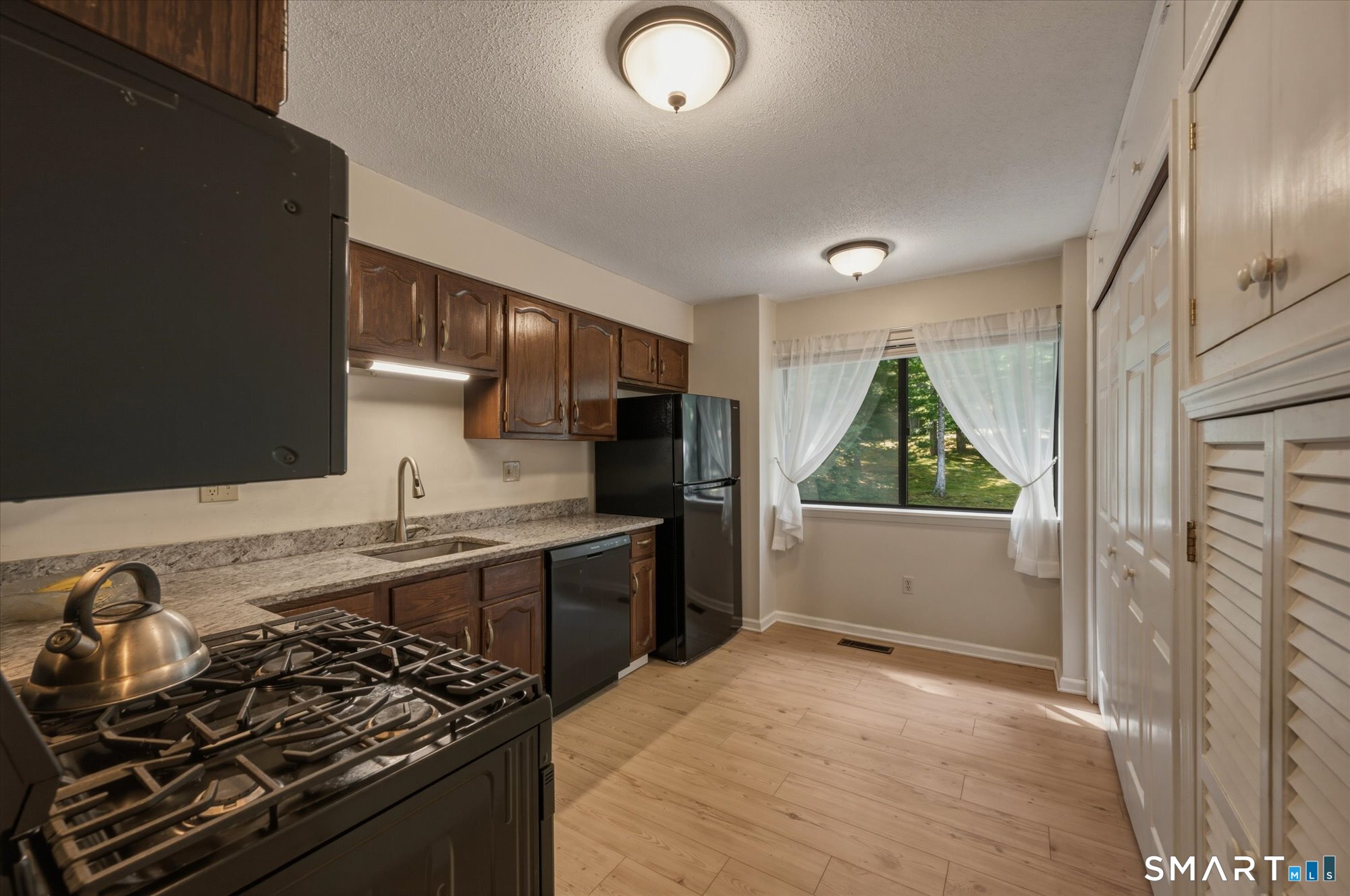 330 Conestoga Way Glastonbury CT 06033