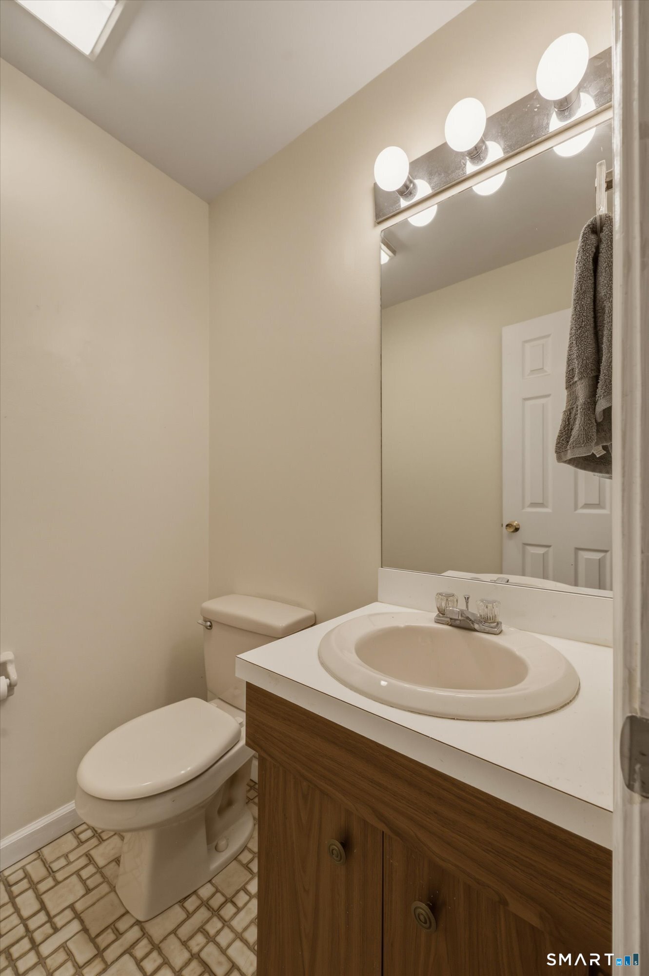 330 Conestoga Way Glastonbury CT 06033