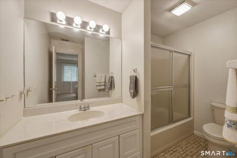 330 Conestoga Way Glastonbury CT 06033
