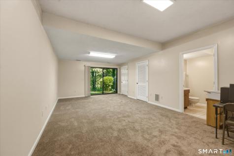 330 Conestoga Way Glastonbury CT 06033
