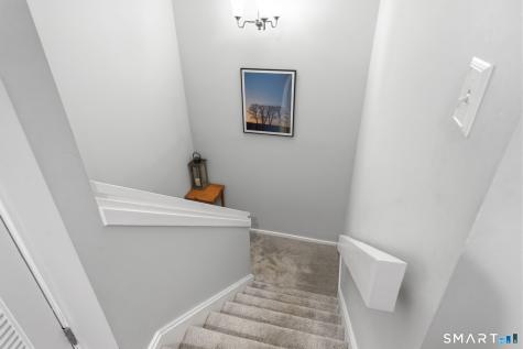 11 Willow Lane Avon CT 06001