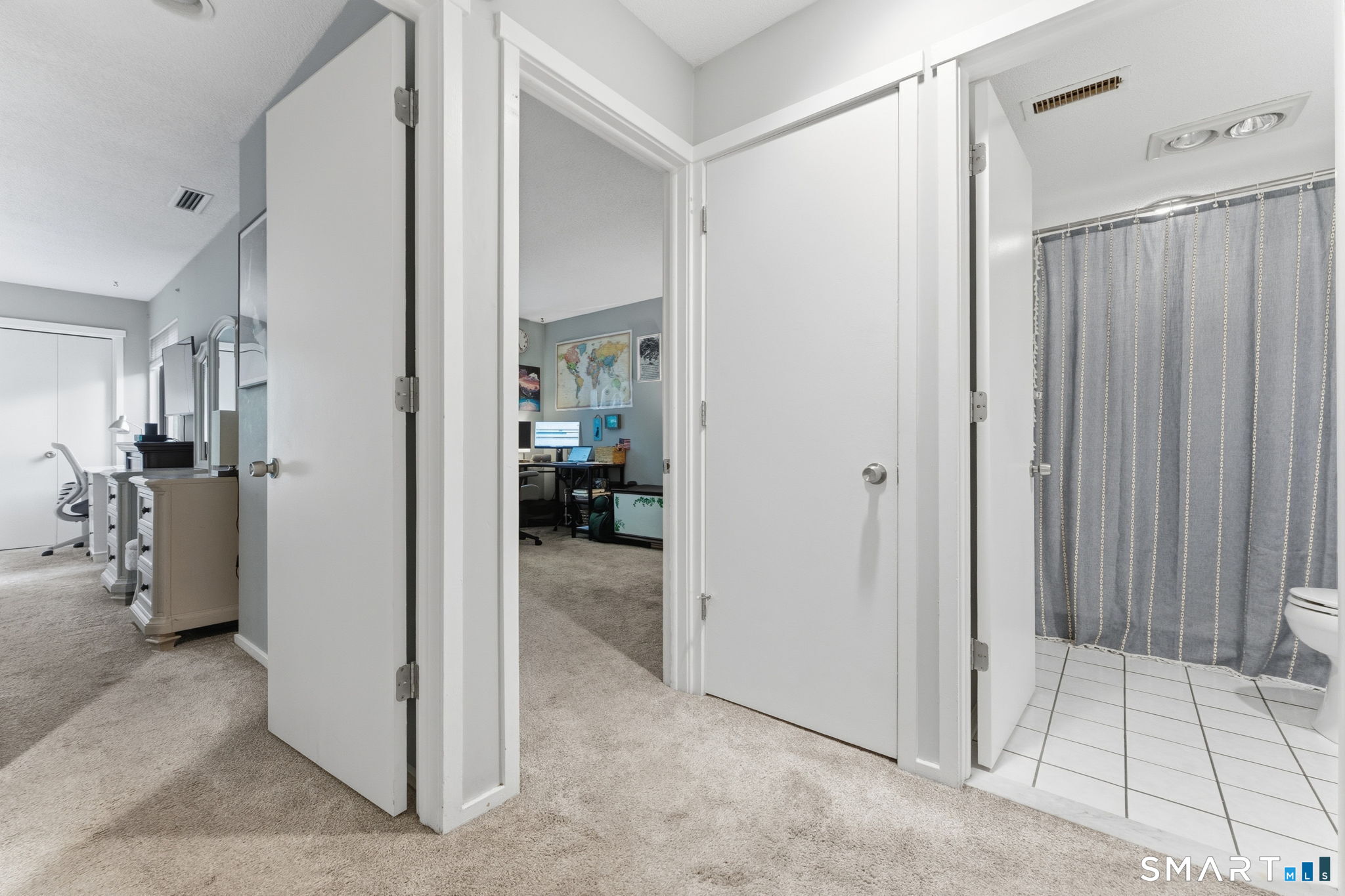 11 Willow Lane Avon CT 06001