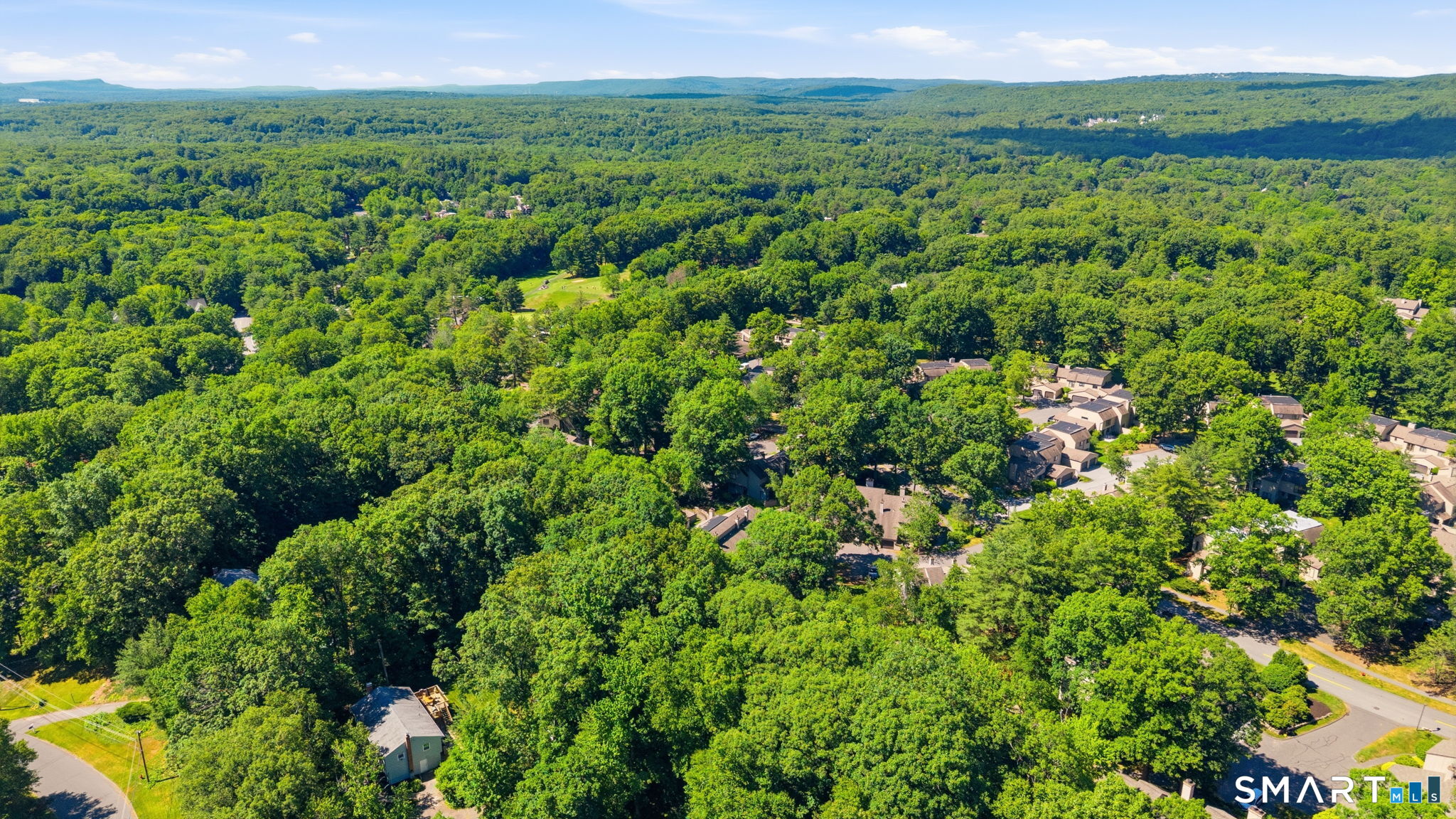11 Willow Lane Avon CT 06001