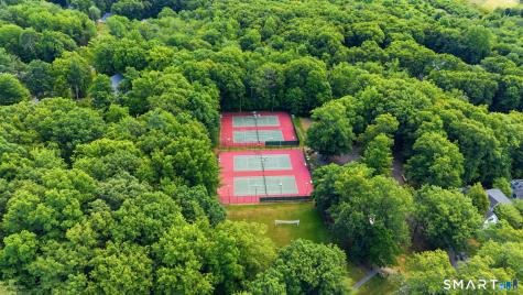 11 Willow Lane Avon CT 06001