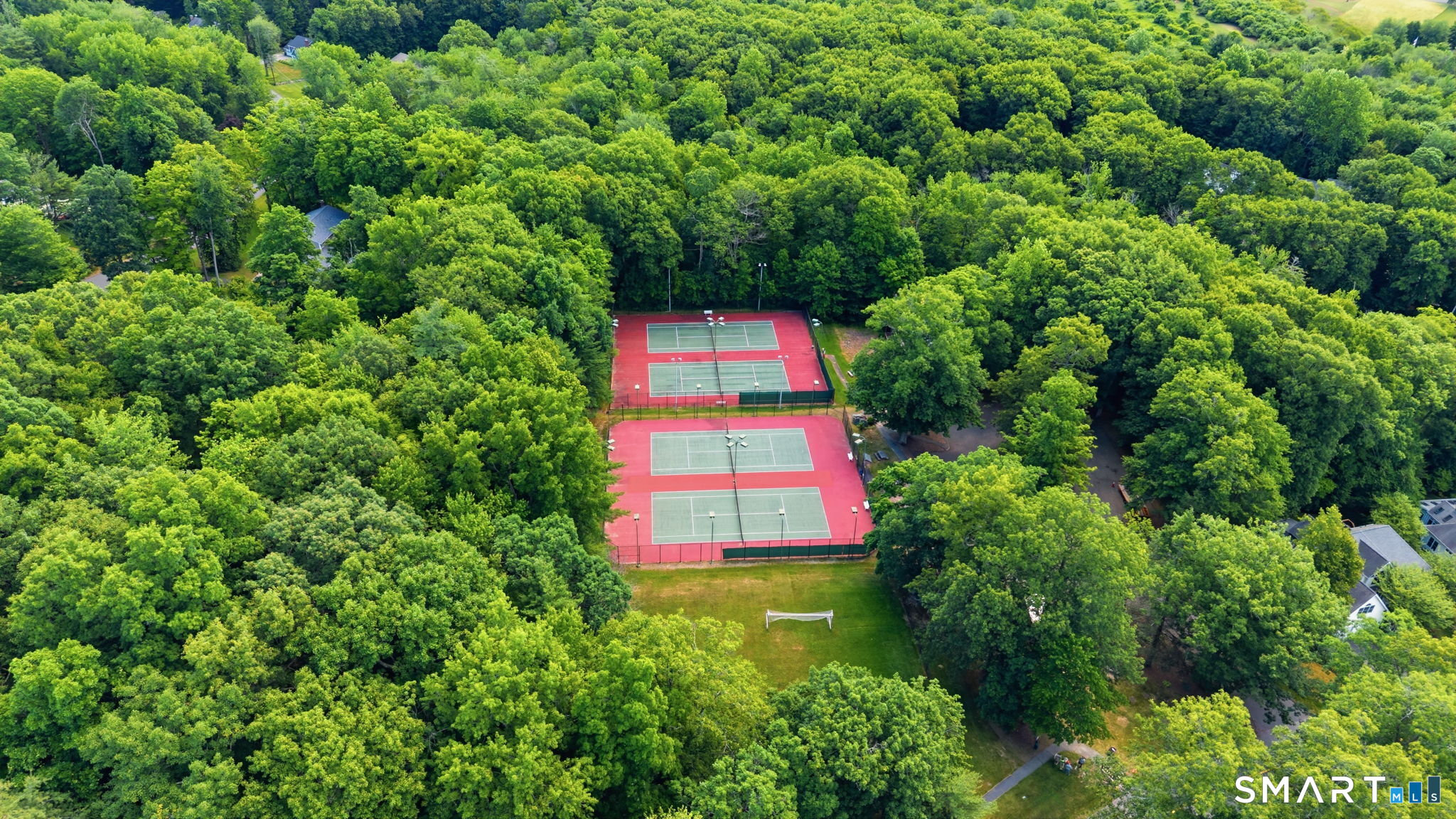 11 Willow Lane Avon CT 06001