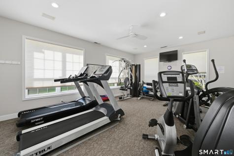 1801 Larson Drive Danbury CT 06810