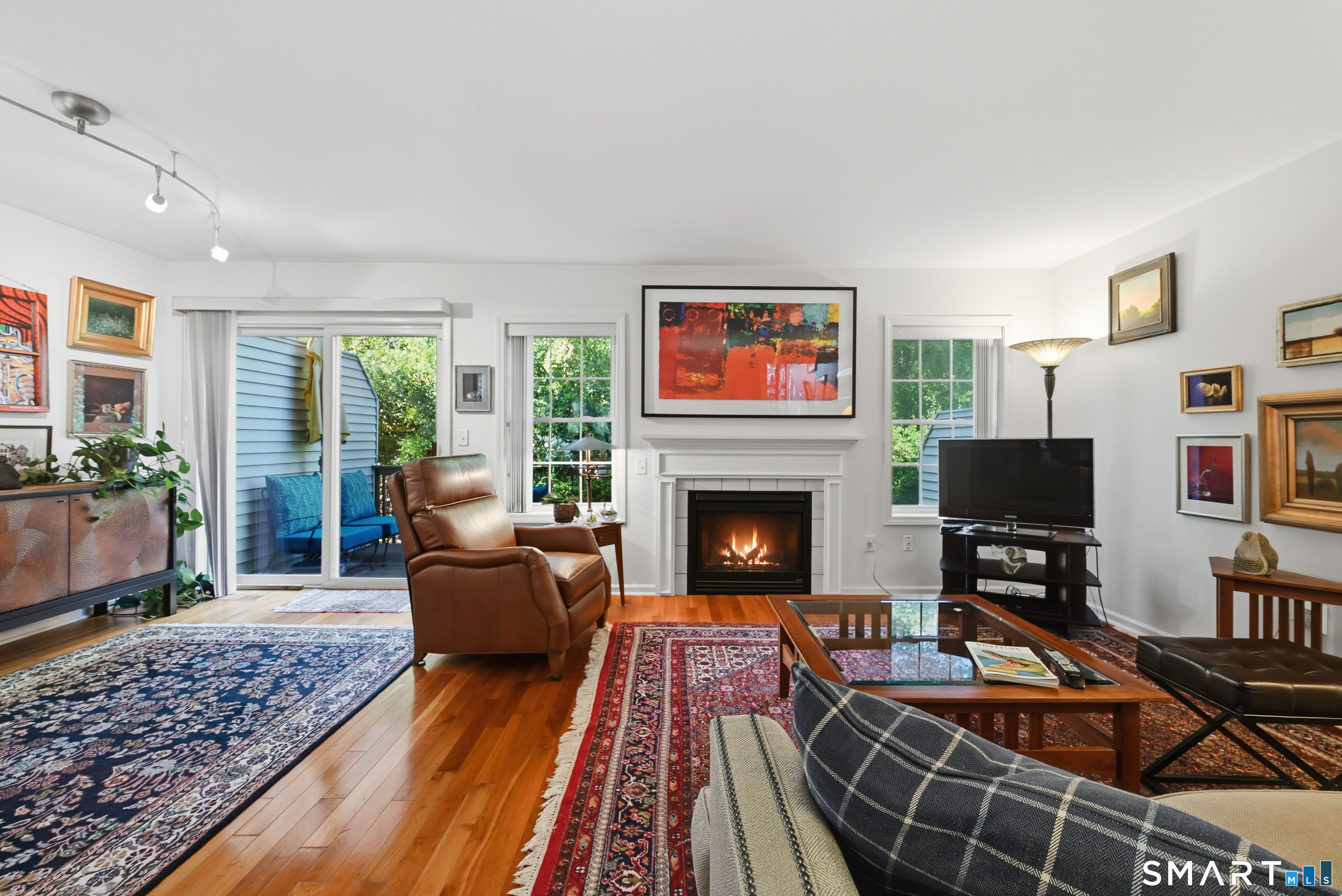 1801 Larson Drive Danbury CT 06810