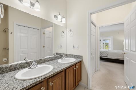 502 Dzen Way South Windsor CT 06074