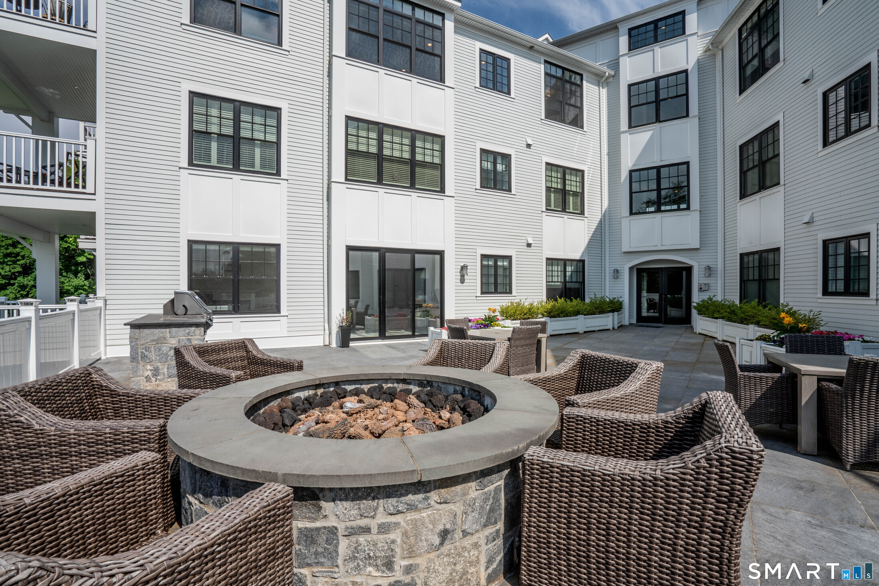 788 Farmington Avenue Farmington CT 06032