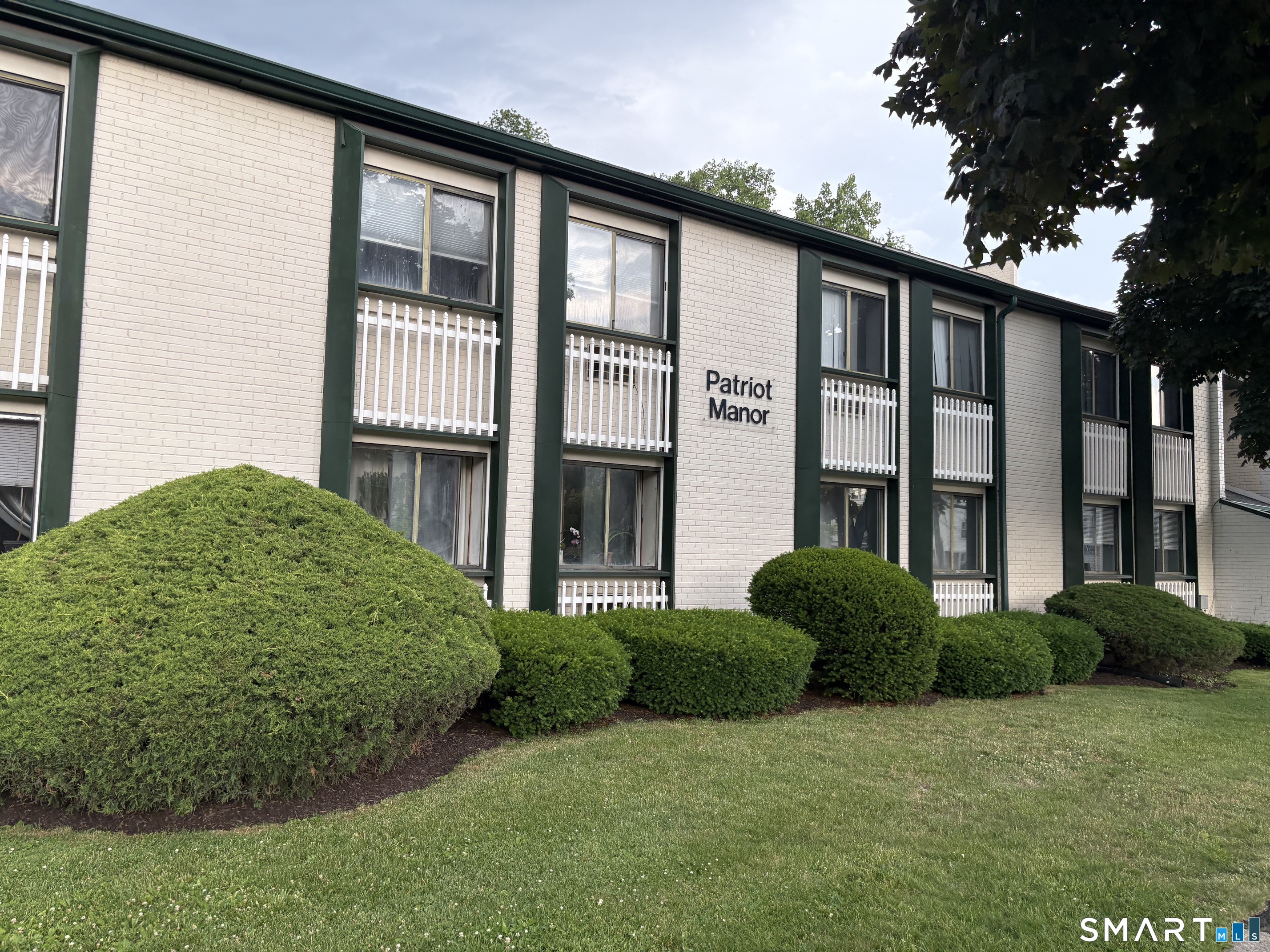 34 Patriot Drive Danbury CT 06810