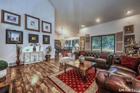 690 Forest Road West Haven CT 06516