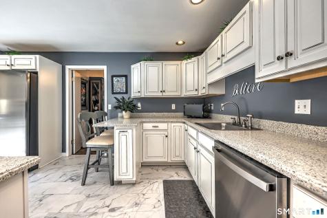 690 Forest Road West Haven CT 06516