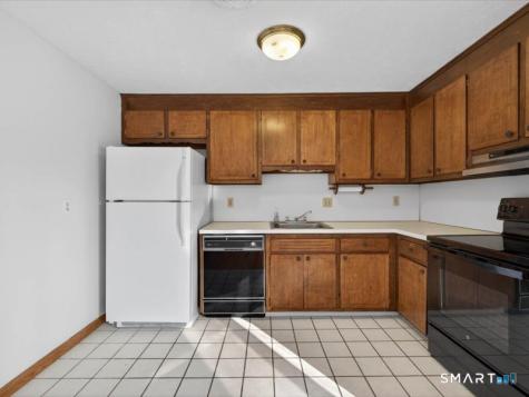 25 Coronado Drive Newington CT 06111