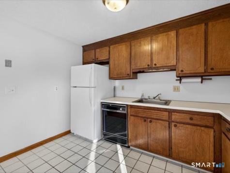 25 Coronado Drive Newington CT 06111