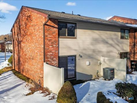 25 Coronado Drive Newington CT 06111