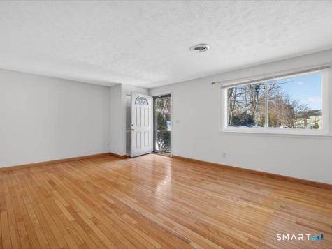 25 Coronado Drive Newington CT 06111