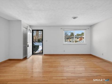 25 Coronado Drive Newington CT 06111