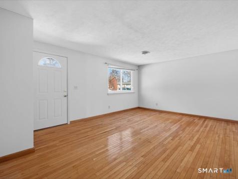 25 Coronado Drive Newington CT 06111