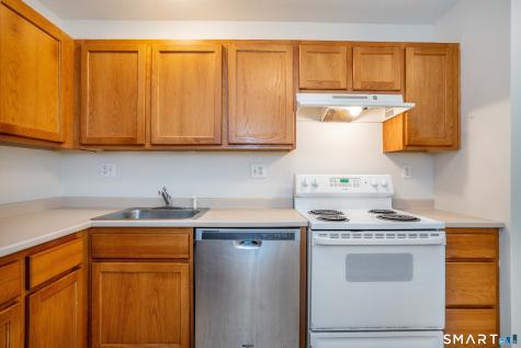 949 Pleasant Valley Road South Windsor CT 06074