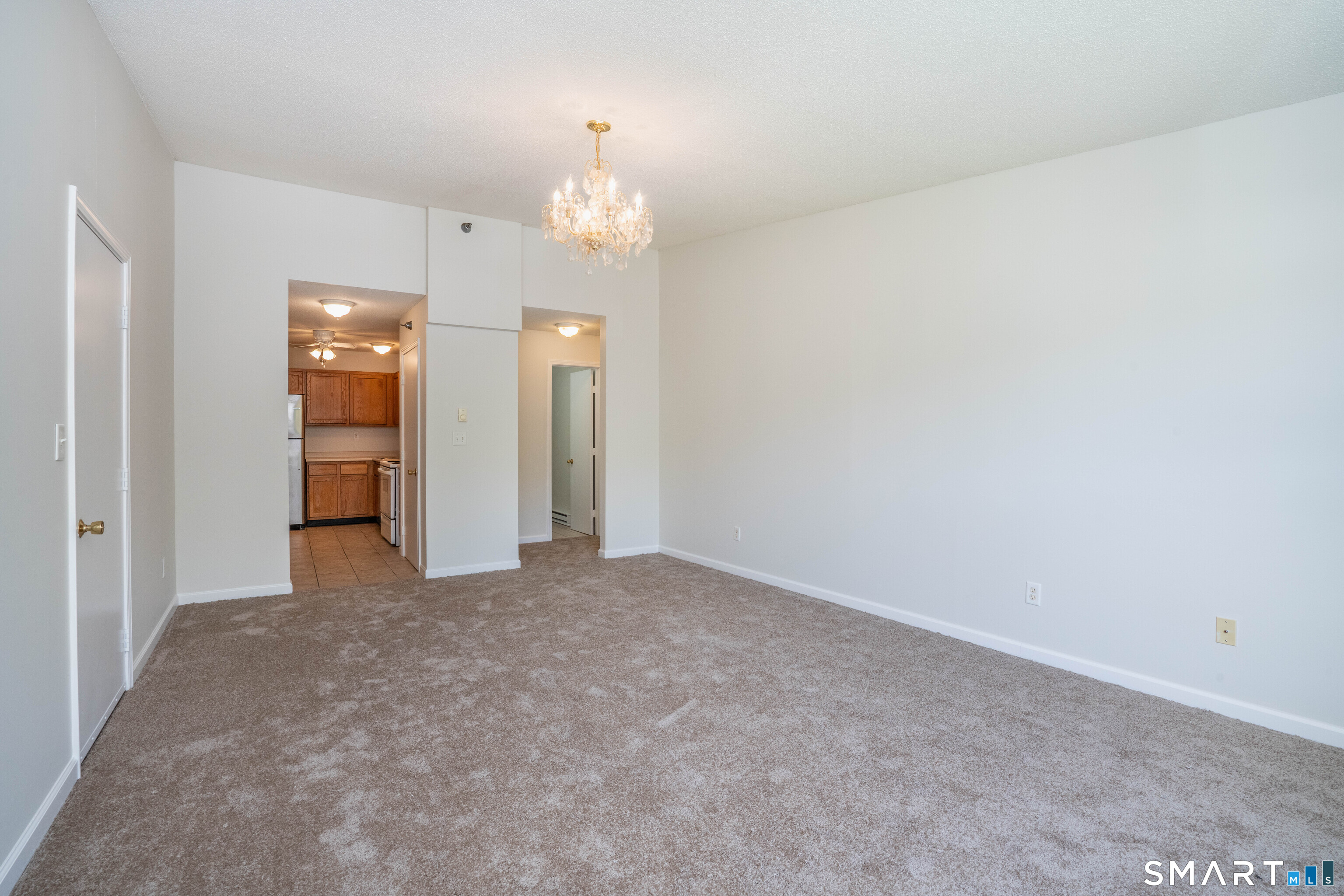 949 Pleasant Valley Road South Windsor CT 06074