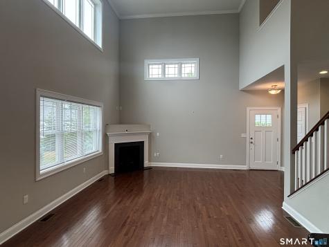 11 Bleeker Circle North Haven CT 06473